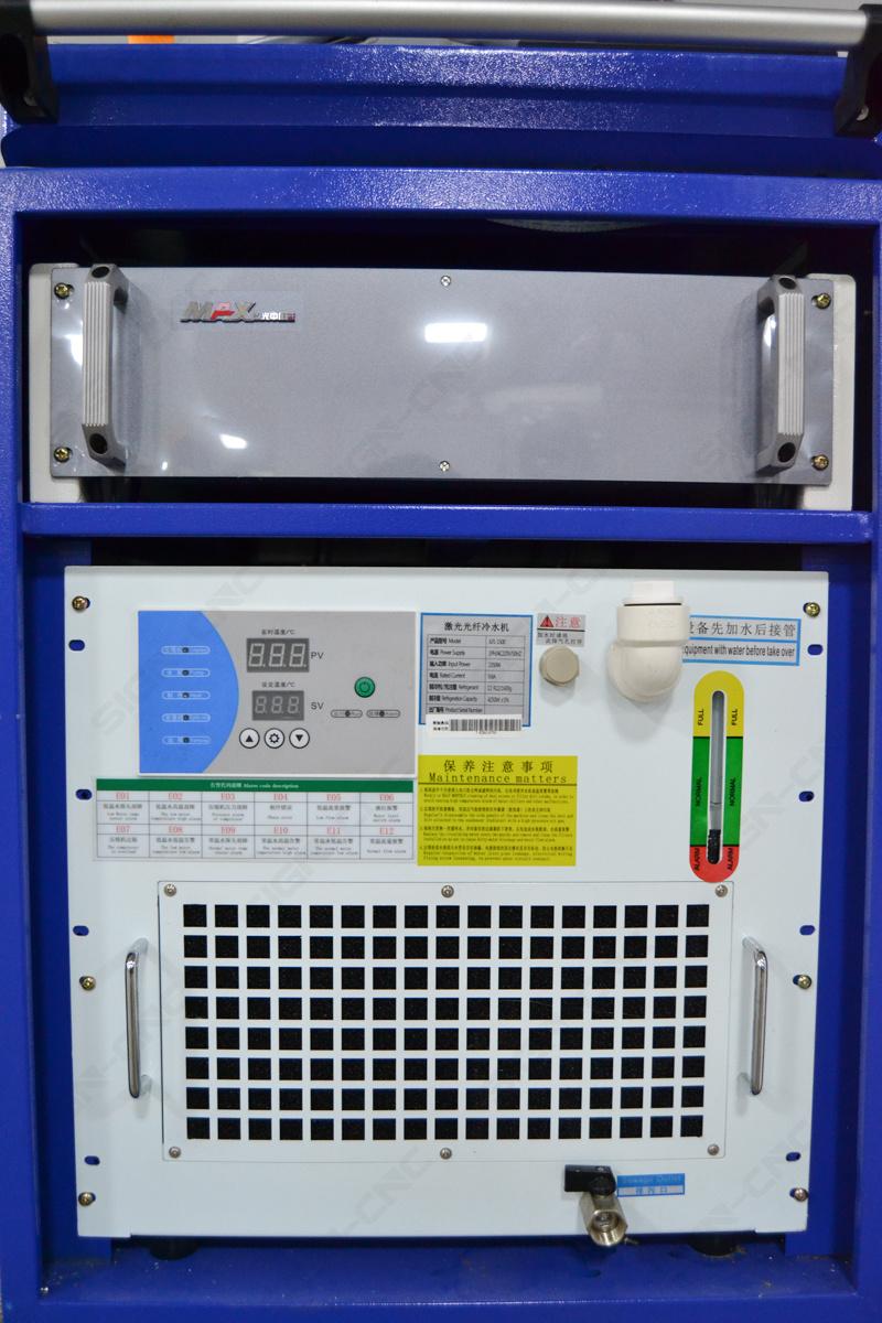 Hot Sign-1000W Fiber Laser Cleaning Machine for Metal Cleaning