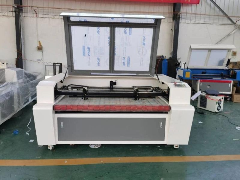 Dual Heads CO2 Laser Cutting Machine with Auto Feeding System for Fabric Fiberglass Garment Leather