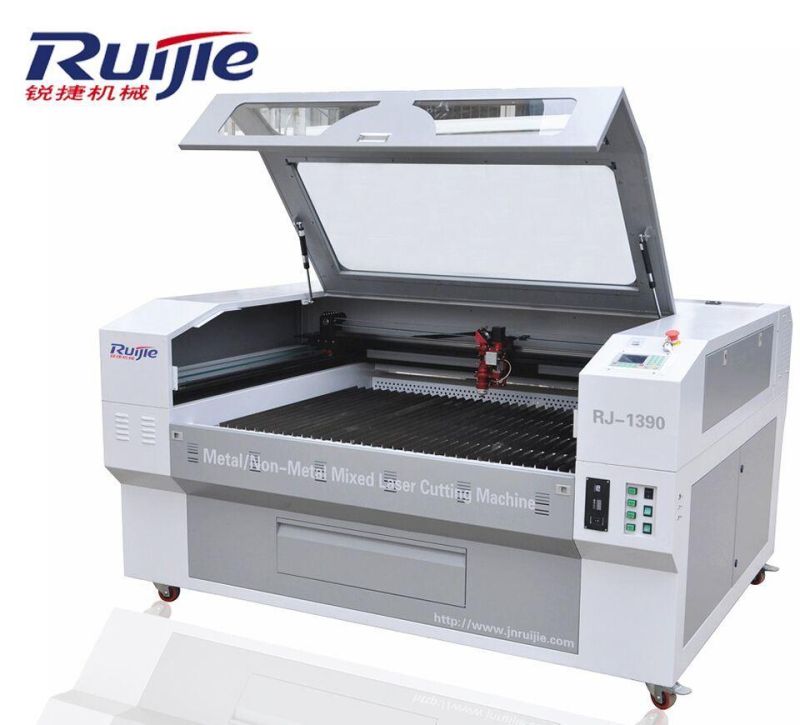 Monthly Deals Metal Tube and Plate Fiber Laser Cutting Machine with Rotary Device