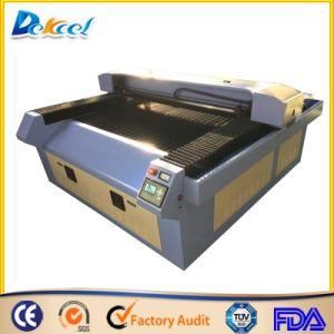 New Type CO2 Laser Engraving Machine / CO2 Laser Cutting Acrylic for Sale