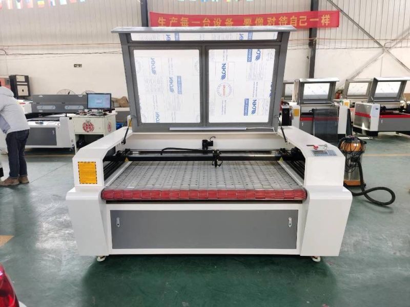Dual Heads CO2 Laser Cutting Machine with Auto Feeding System for Fabric Fiberglass Garment Leather