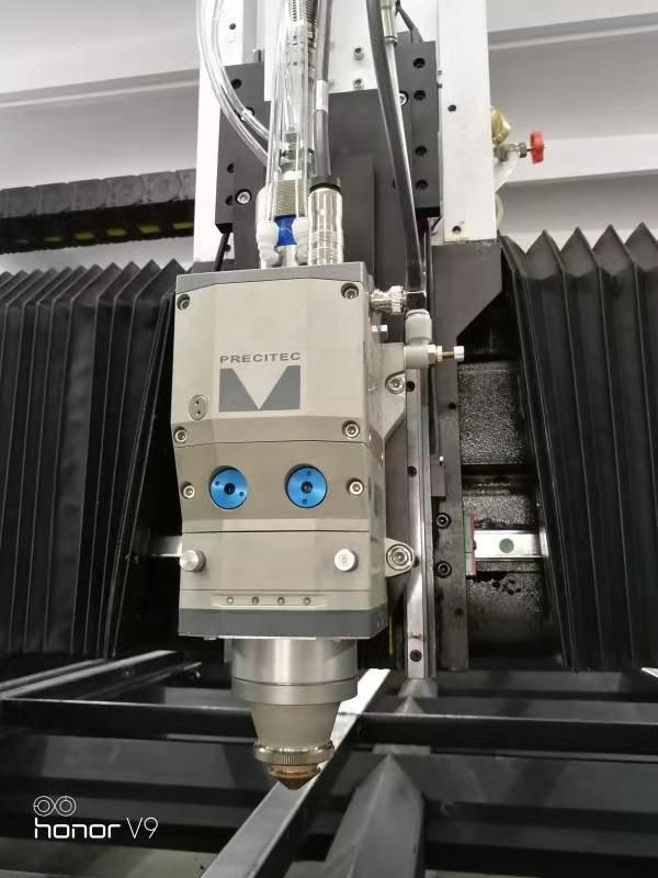 3015 Fiber Laser Metal Cutting Machine 6kw Ipg