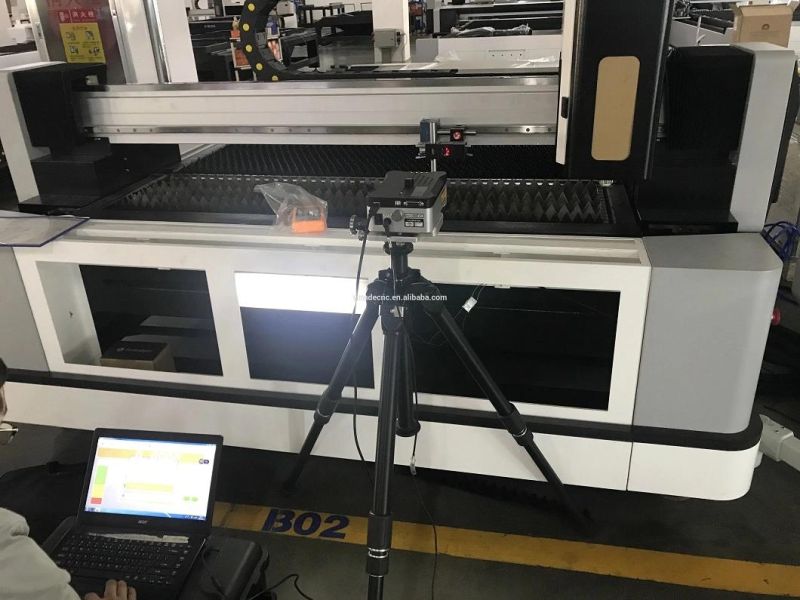 4000W Fiber Laser Cutting Machine with Exchange Table and Full Cover