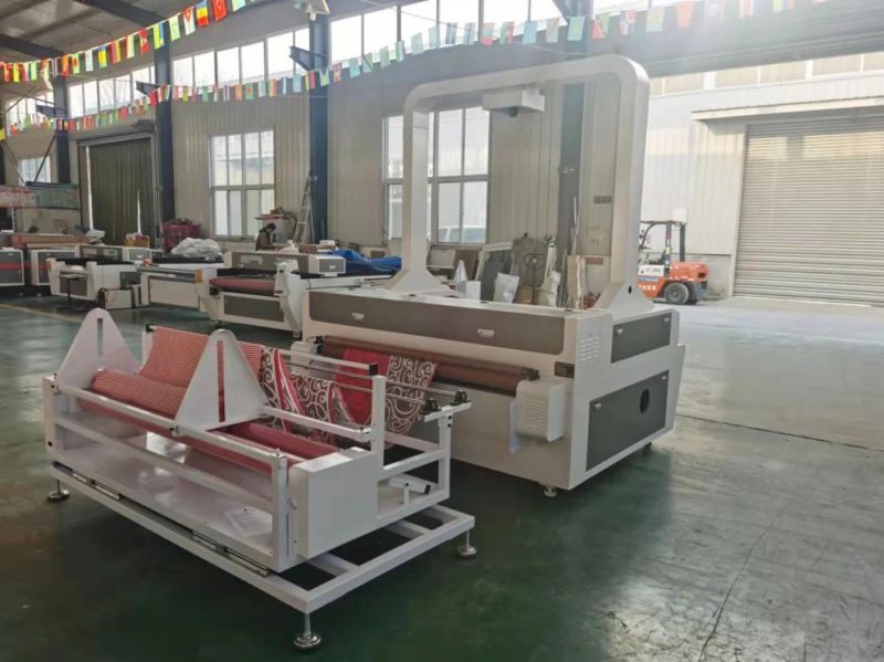 Fabric Cloth Garments Leather Fiberglass CO2 Laser Cutting Machine Flc1610c with Auto Feeding