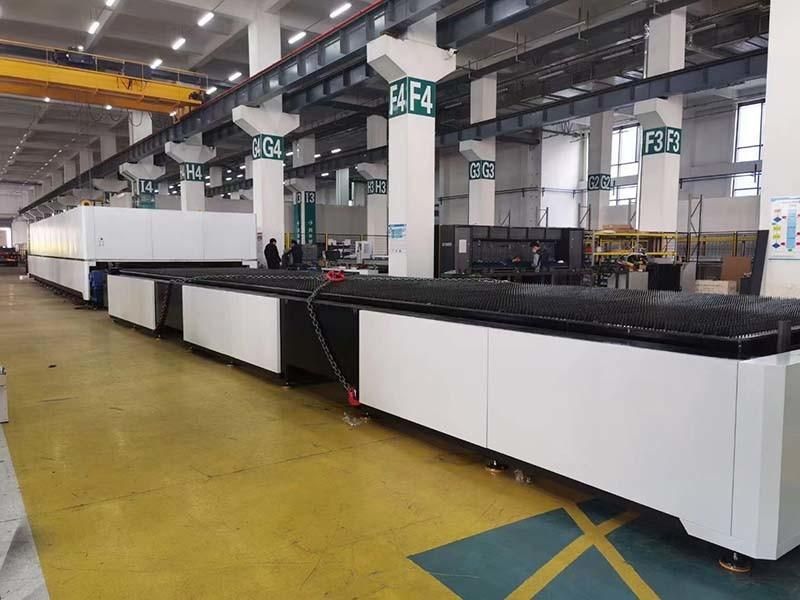 Iron Ss Aluminum Sheet Enclosed Laser Cutting Machine for Sale