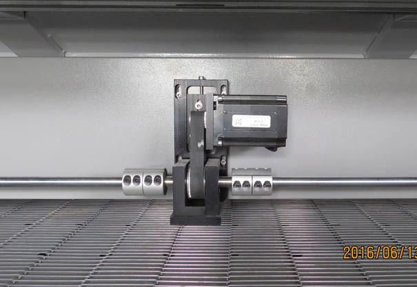 Professional Fabric Garment Laser Cutting Machine Auto Feeding