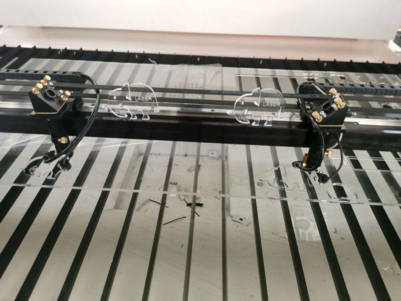 CO2 100W 300W 600W CNC Laser Cutting Engraving Machinery Flc1813