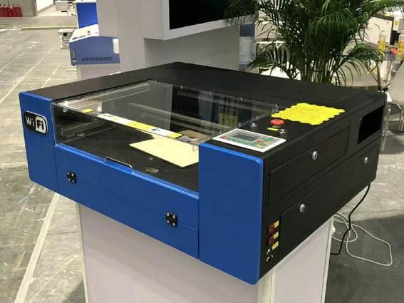 Mini Desktop CO2 Laser Engraver for Crafts 3050
