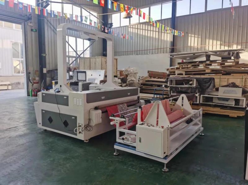 Dual Heads CO2 Laser Cutting Machine with Auto Feeding System for Fabric Fiberglass Garment Leather