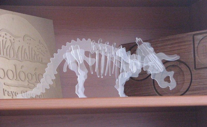 CNC Laser Cutter CO2 Laser Engraving Cutting Machine for Wood/Acrylic